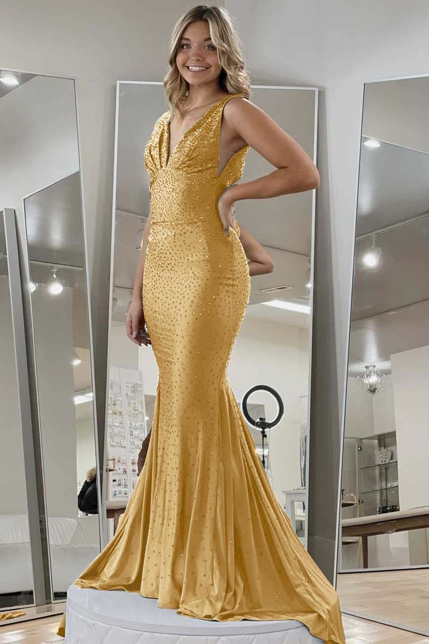 Halter Sleeveless Long Mermaid Prom Dress With Beading Pleated
