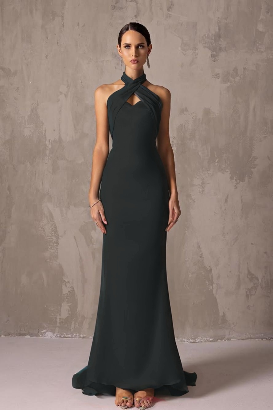 Charming Halter Sleeveless Long Mermaid Prom Dress With Pleated