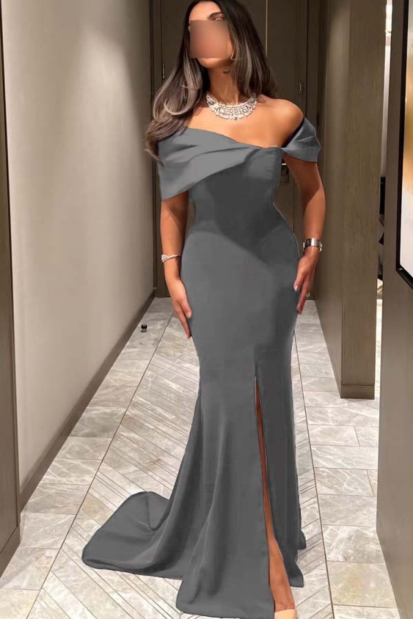 Off the Shoulder Sleeveless Long Mermaid Prom Dress With Pleated