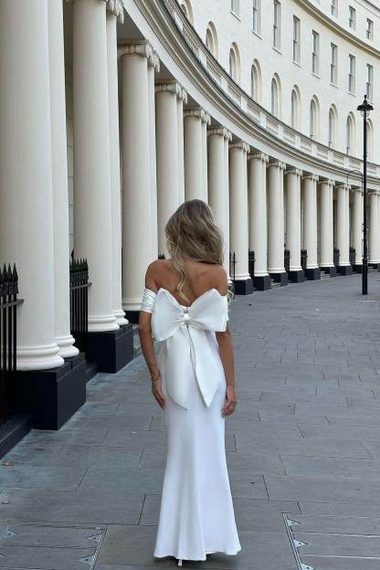 Sleeveless Off the Shoulder Long Mermaid Prom Dress With Pleated