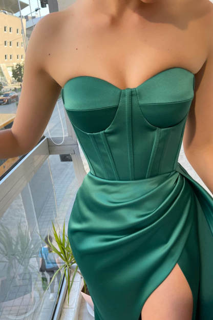 Emerald Green Sweetheart Sleeveless Mermaid Prom Dress With Split