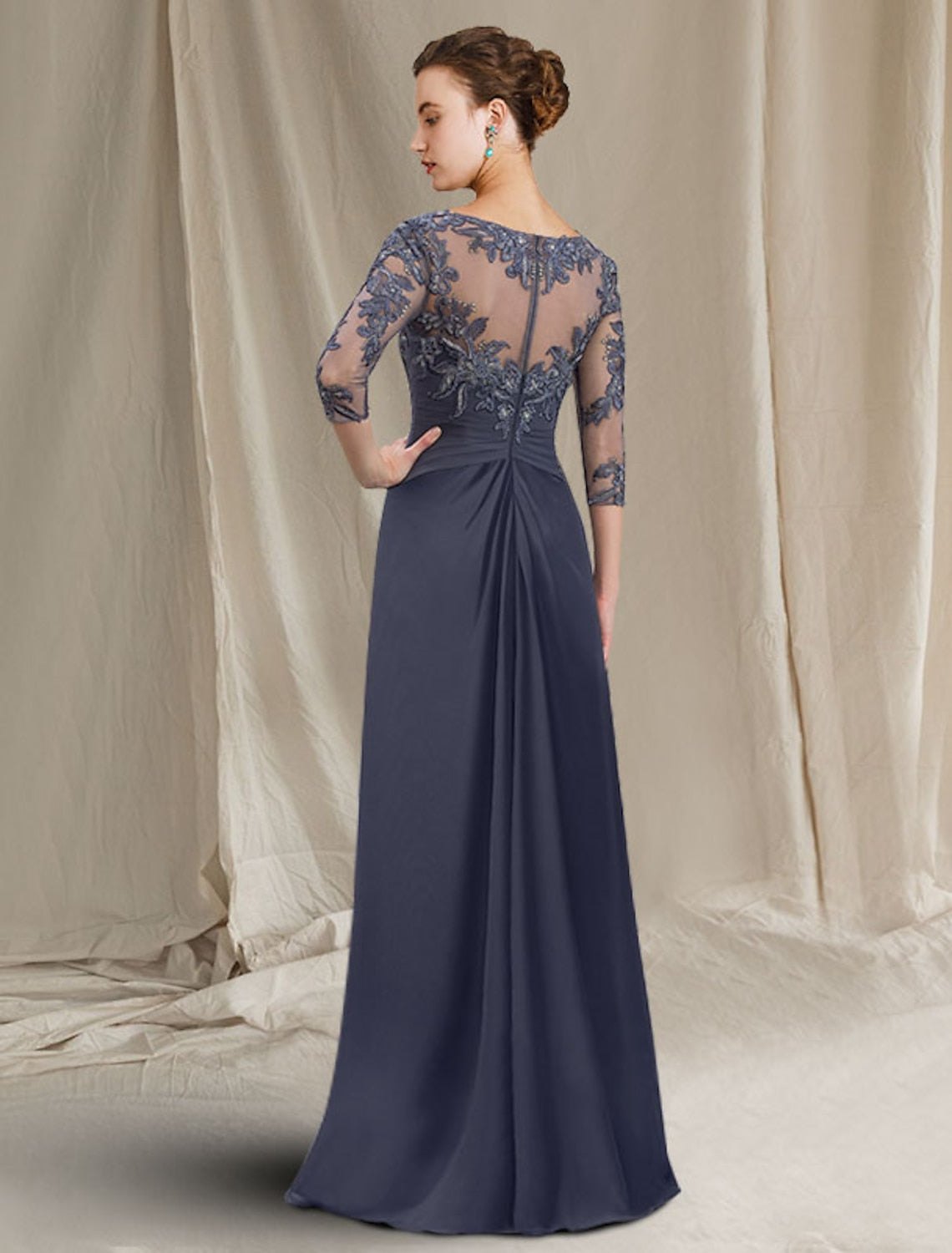 Floor-Length A-Line Mother of the Bride Dresses with Jewel Neckline