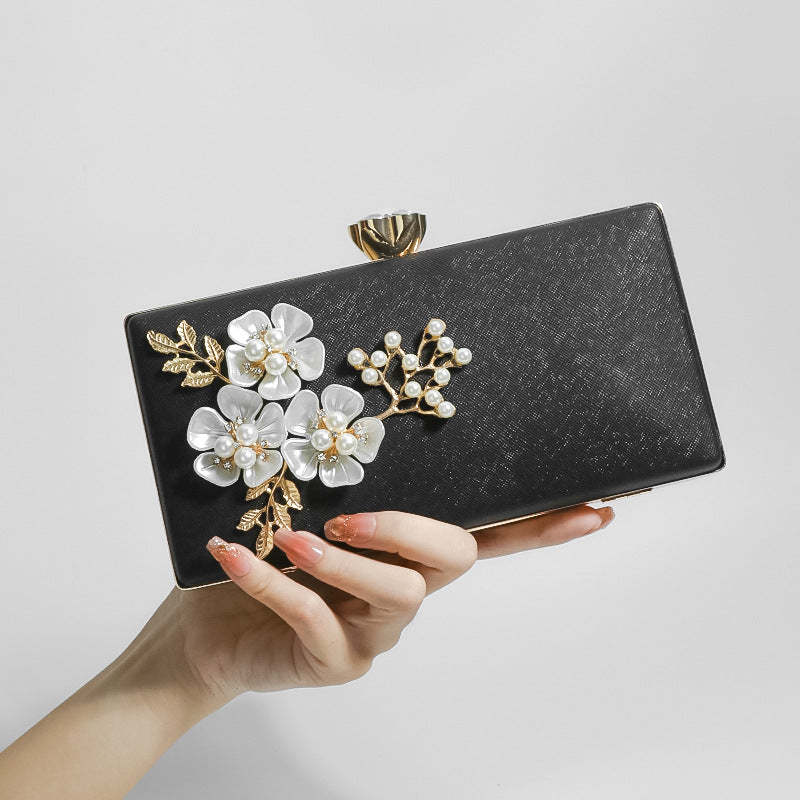 Fashionable Pearl Clutch Bags