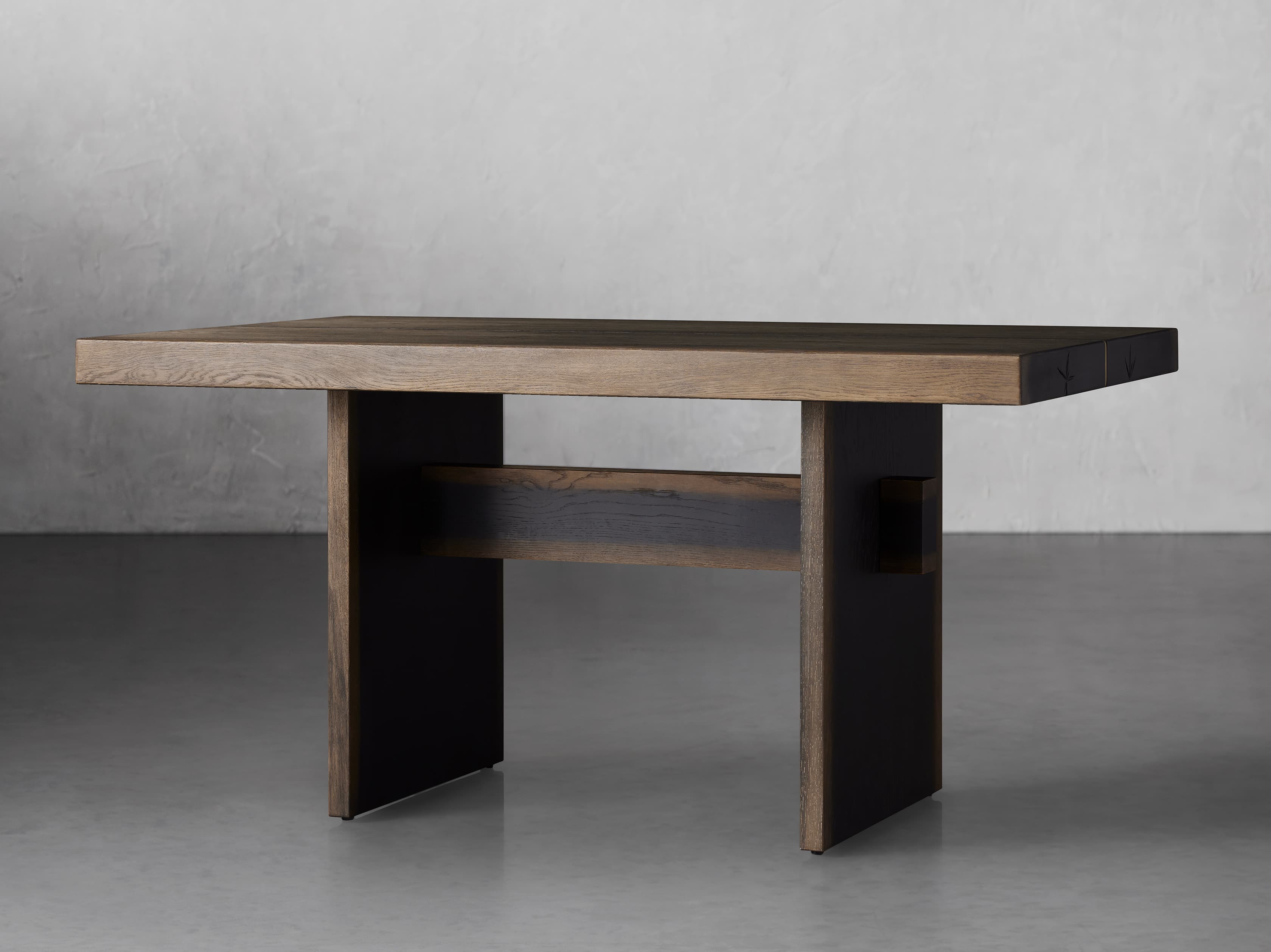 Mihaela Dining Table
