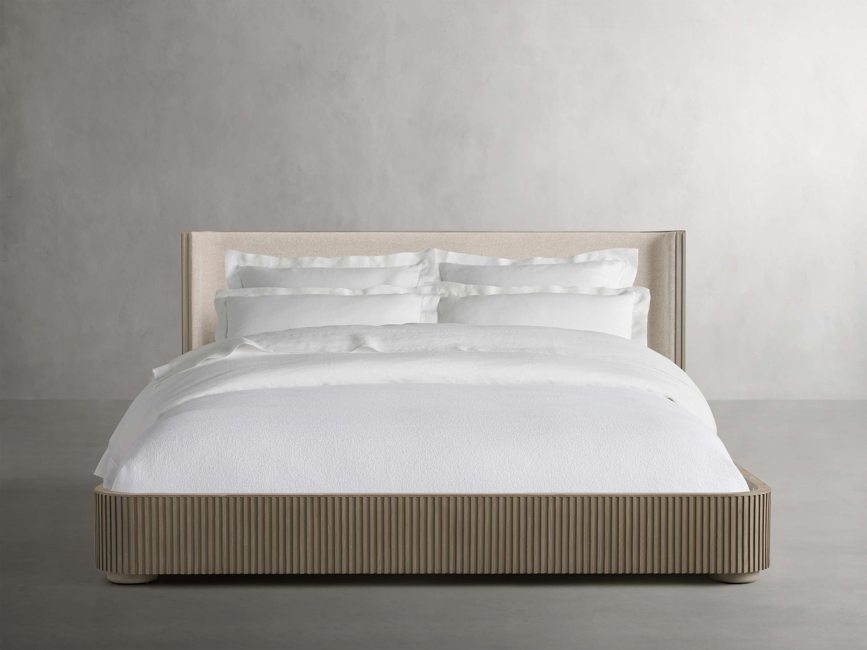 Finnley Bed