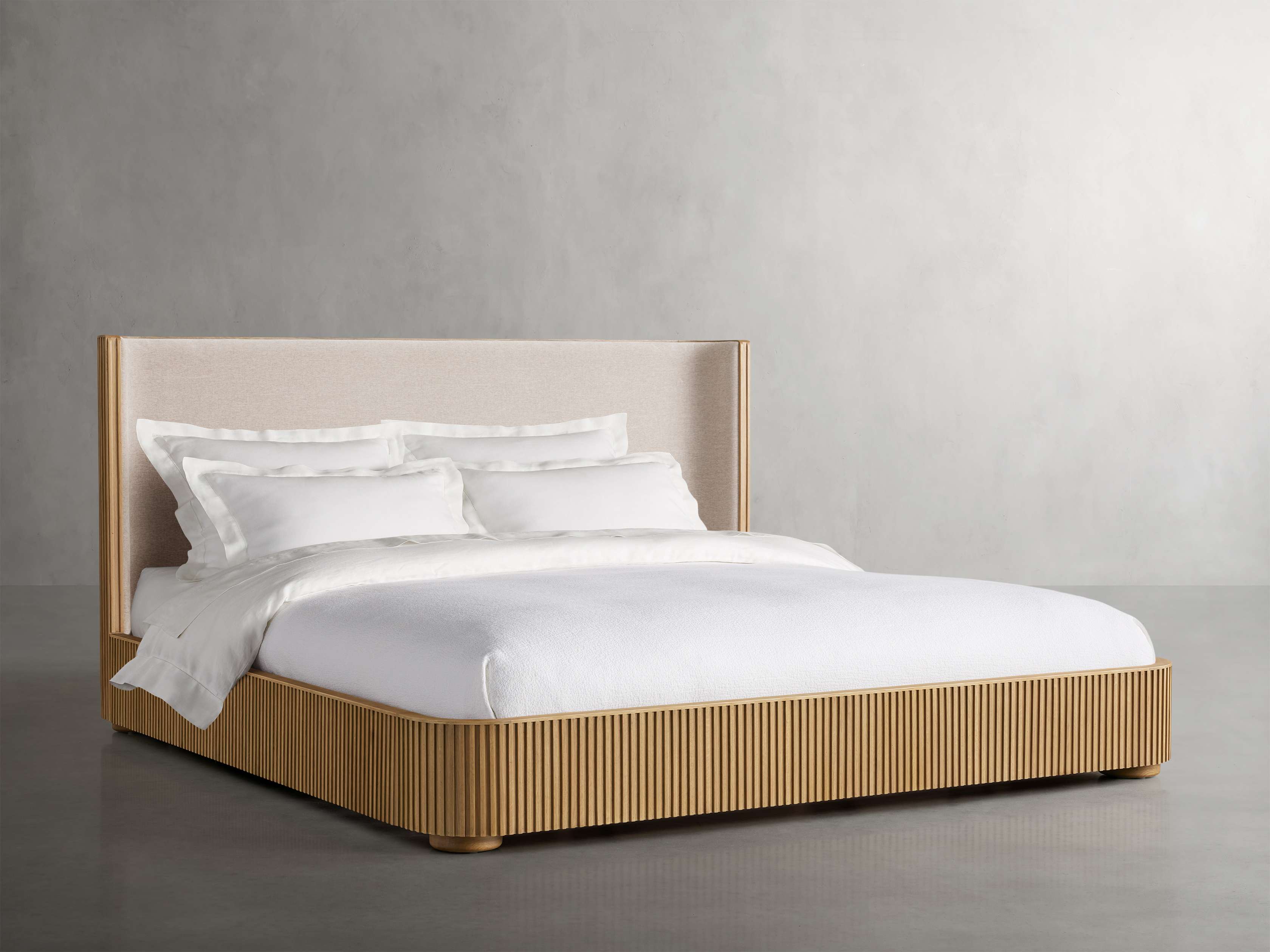 Finnley Bed