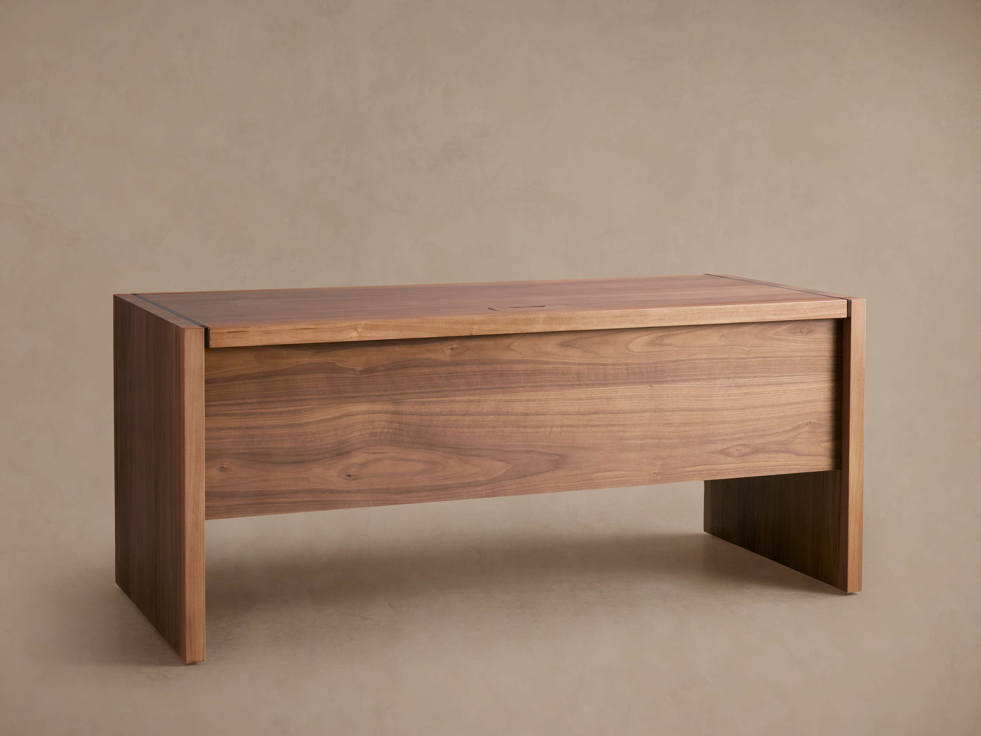 Mihaela Executive Desk