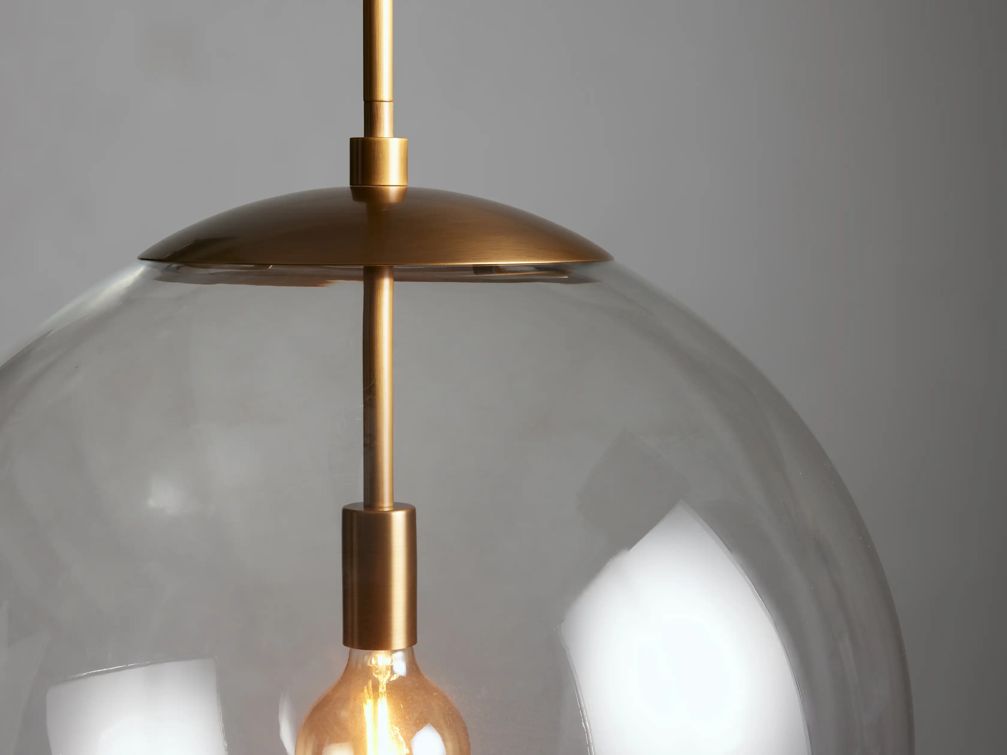 Wescott XL Globe Pendant with Rod