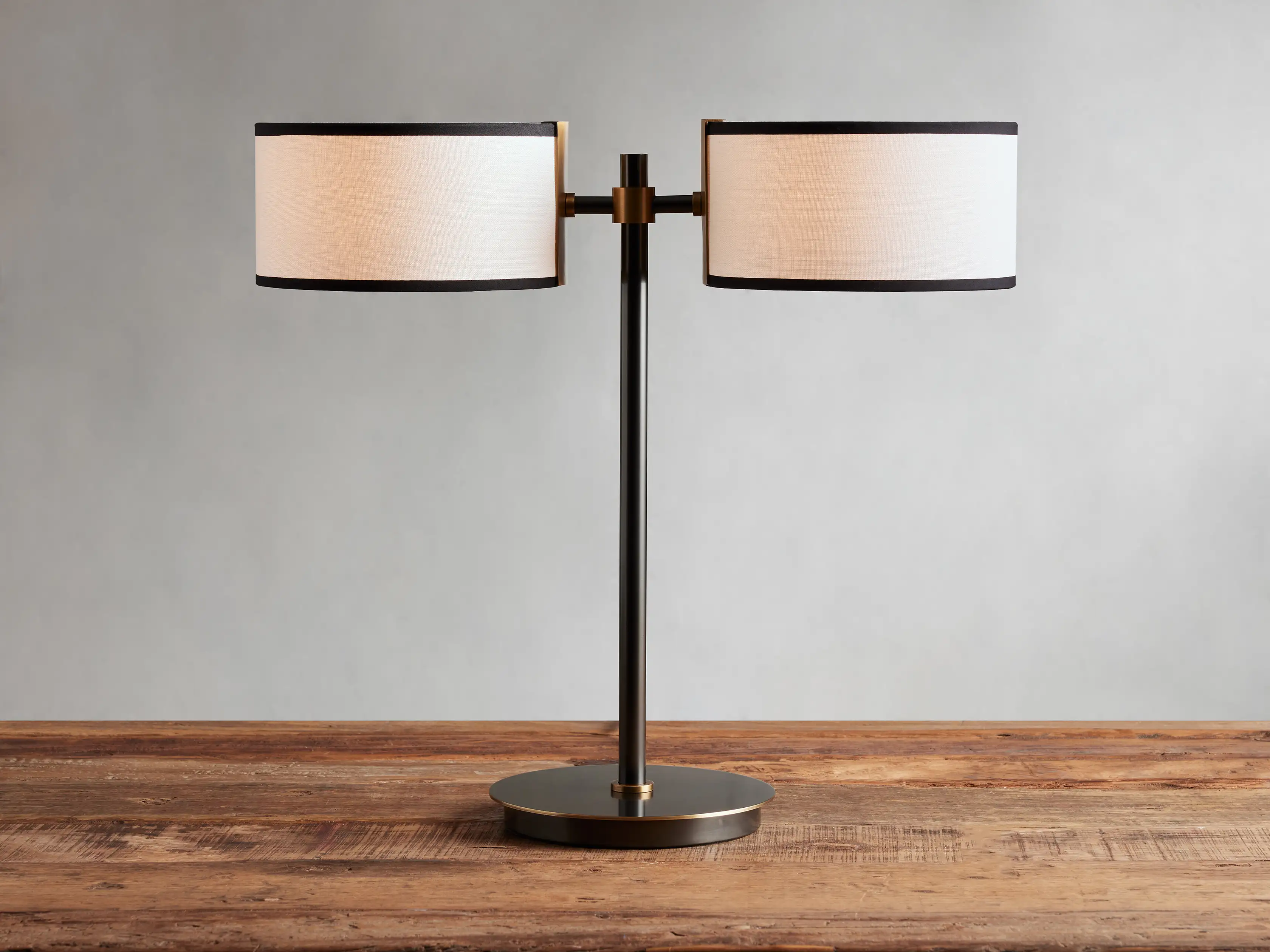 Daphne 2-Light Table Lamp in Black & White