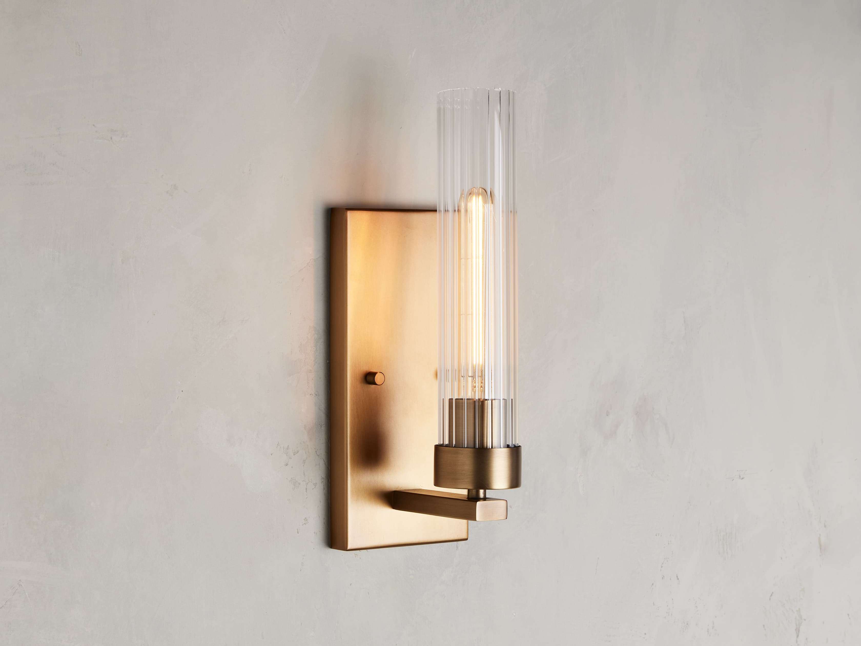 Pastis 1-head Wall Sconce-Vancei