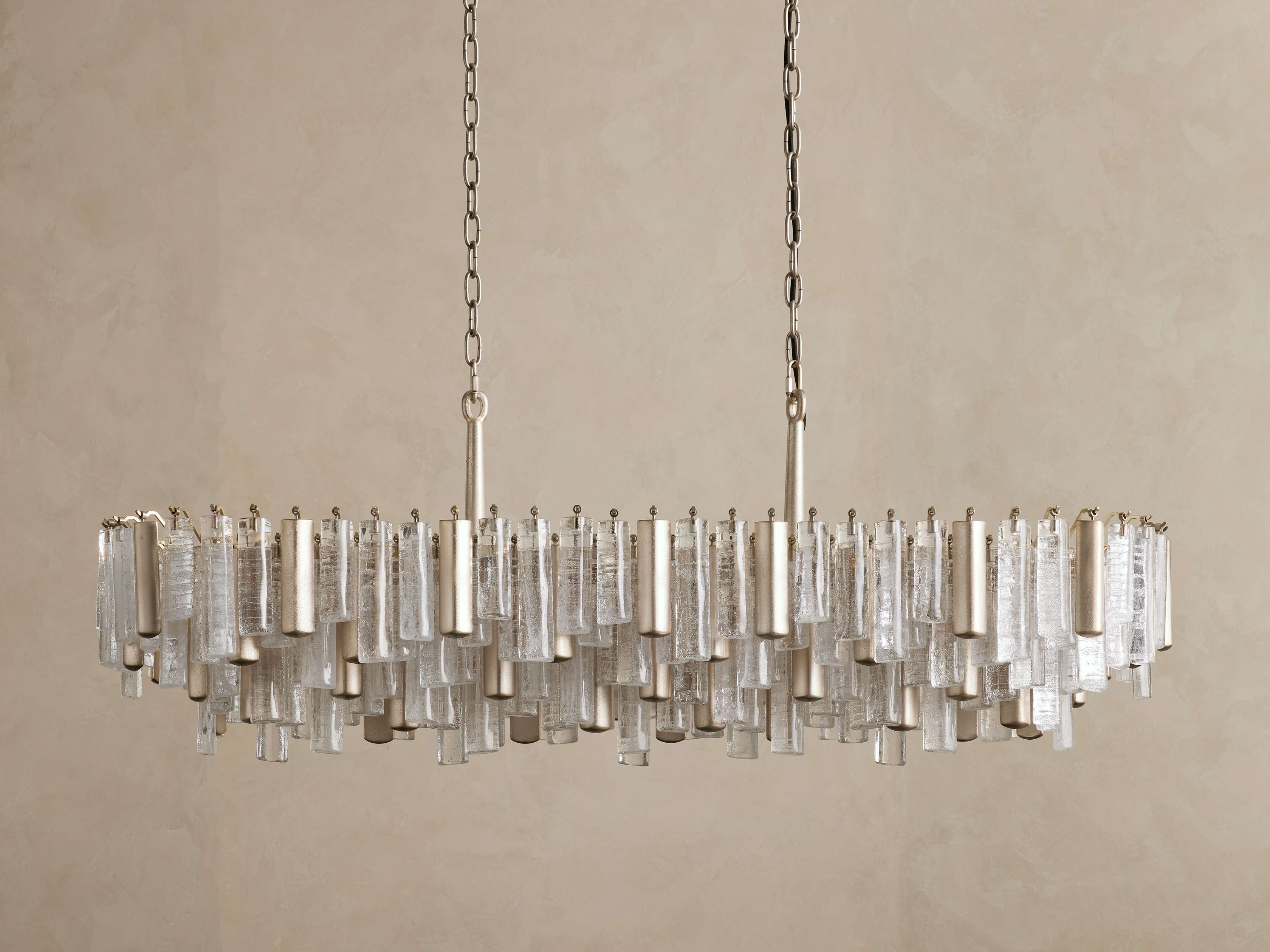 Neve Linear Chandelier