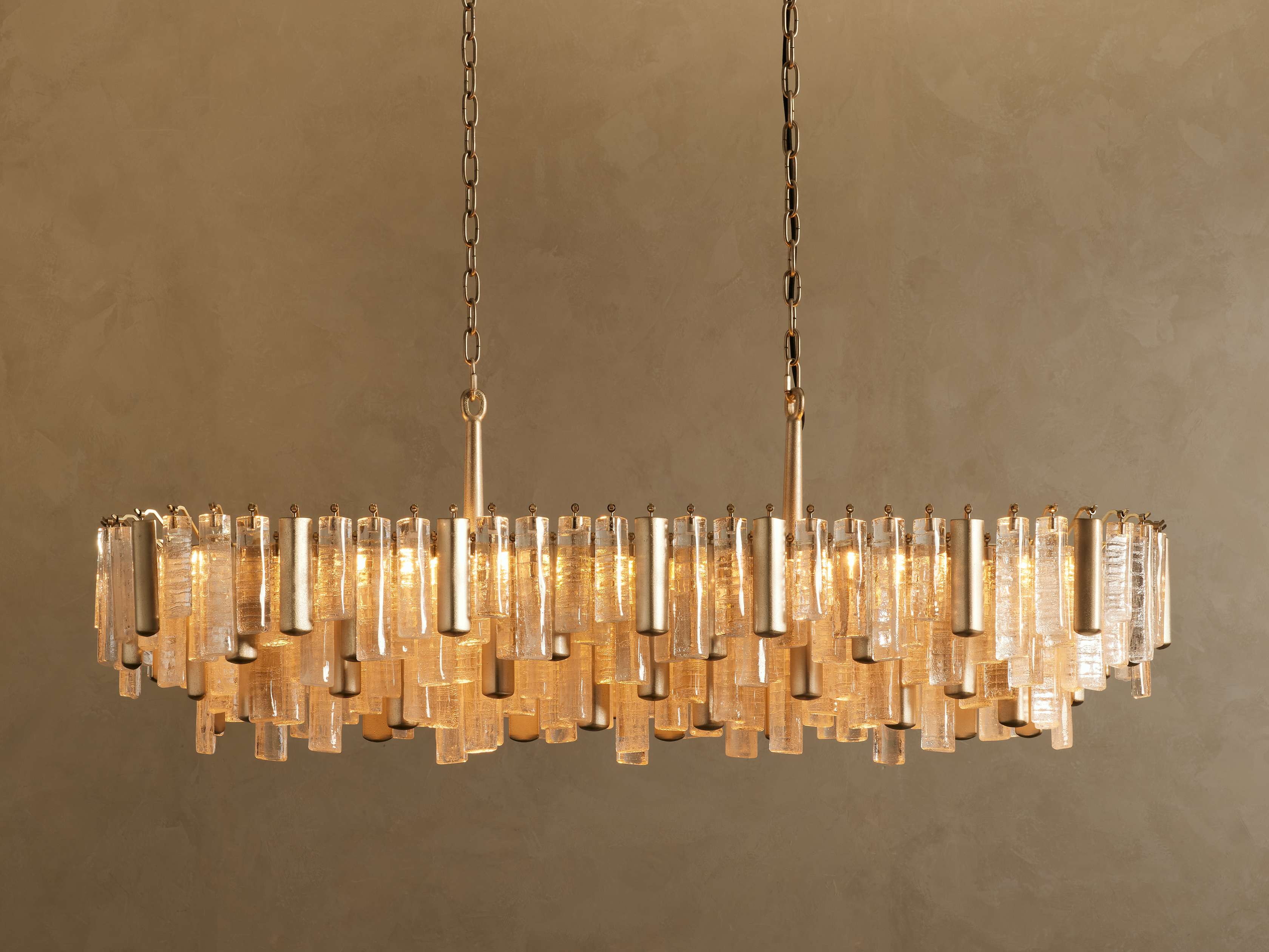 Neve Linear Chandelier
