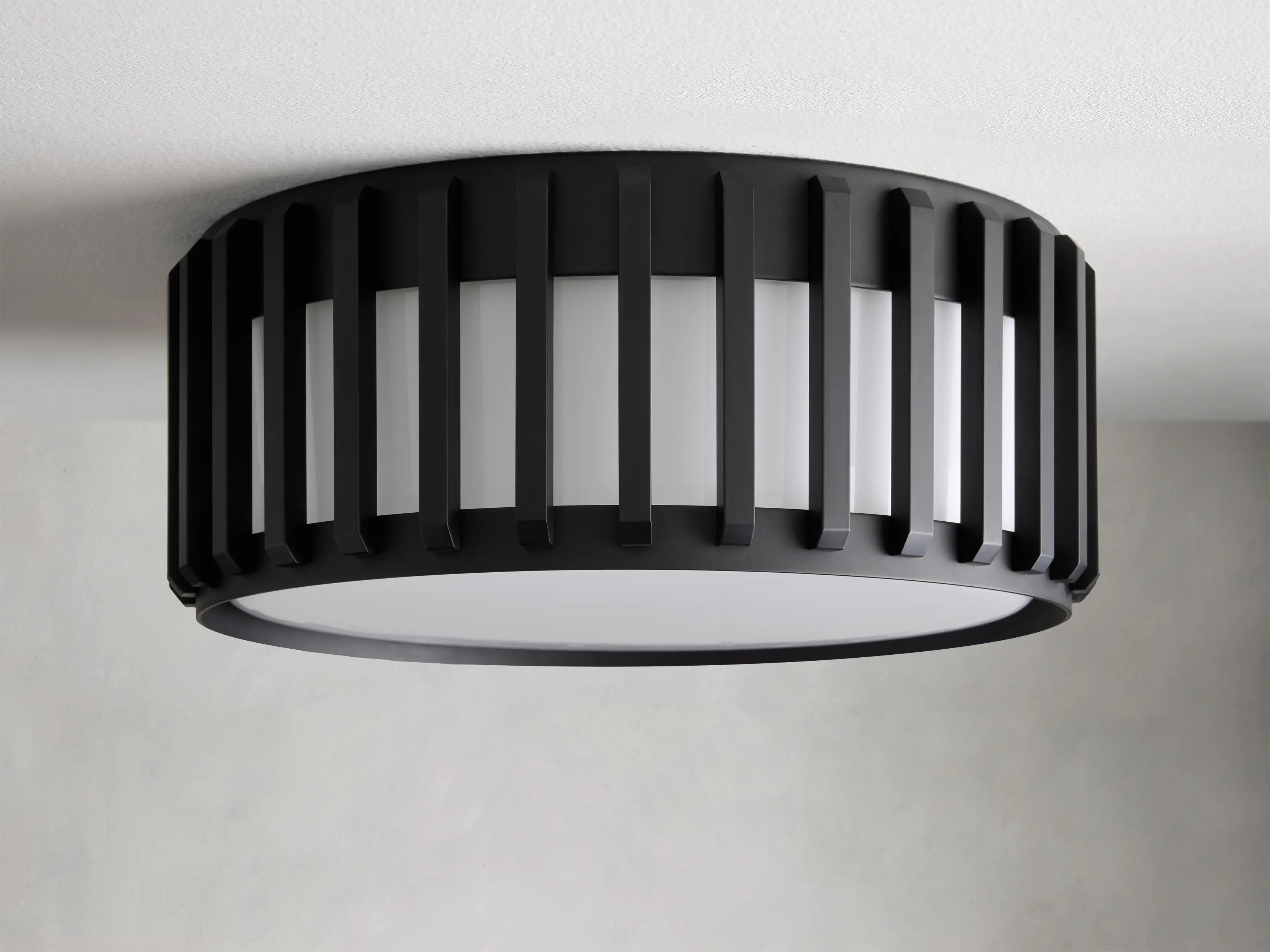 Gabbia Outdoor Flush Mount