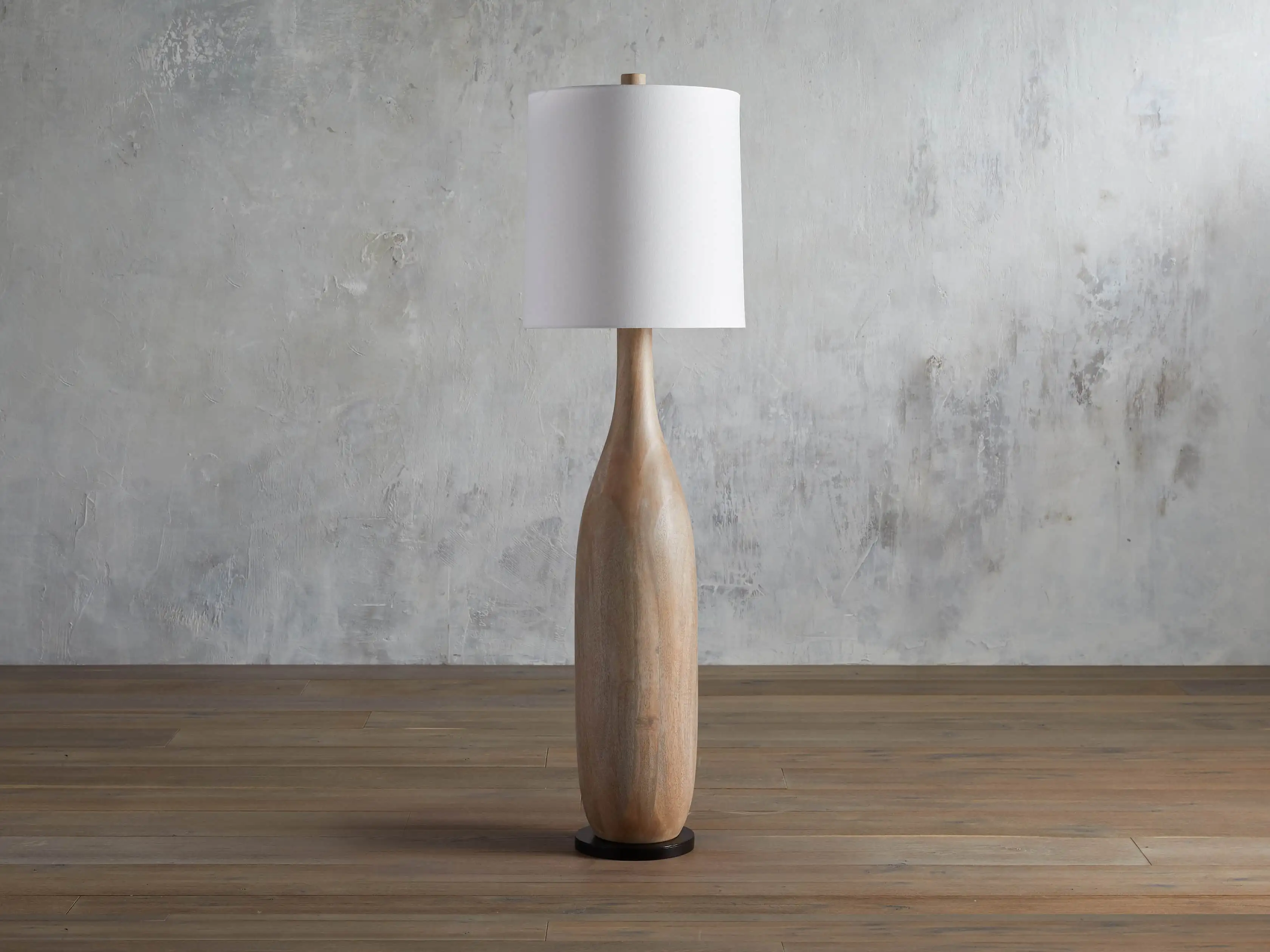 Briar Floor Lamp in Natural