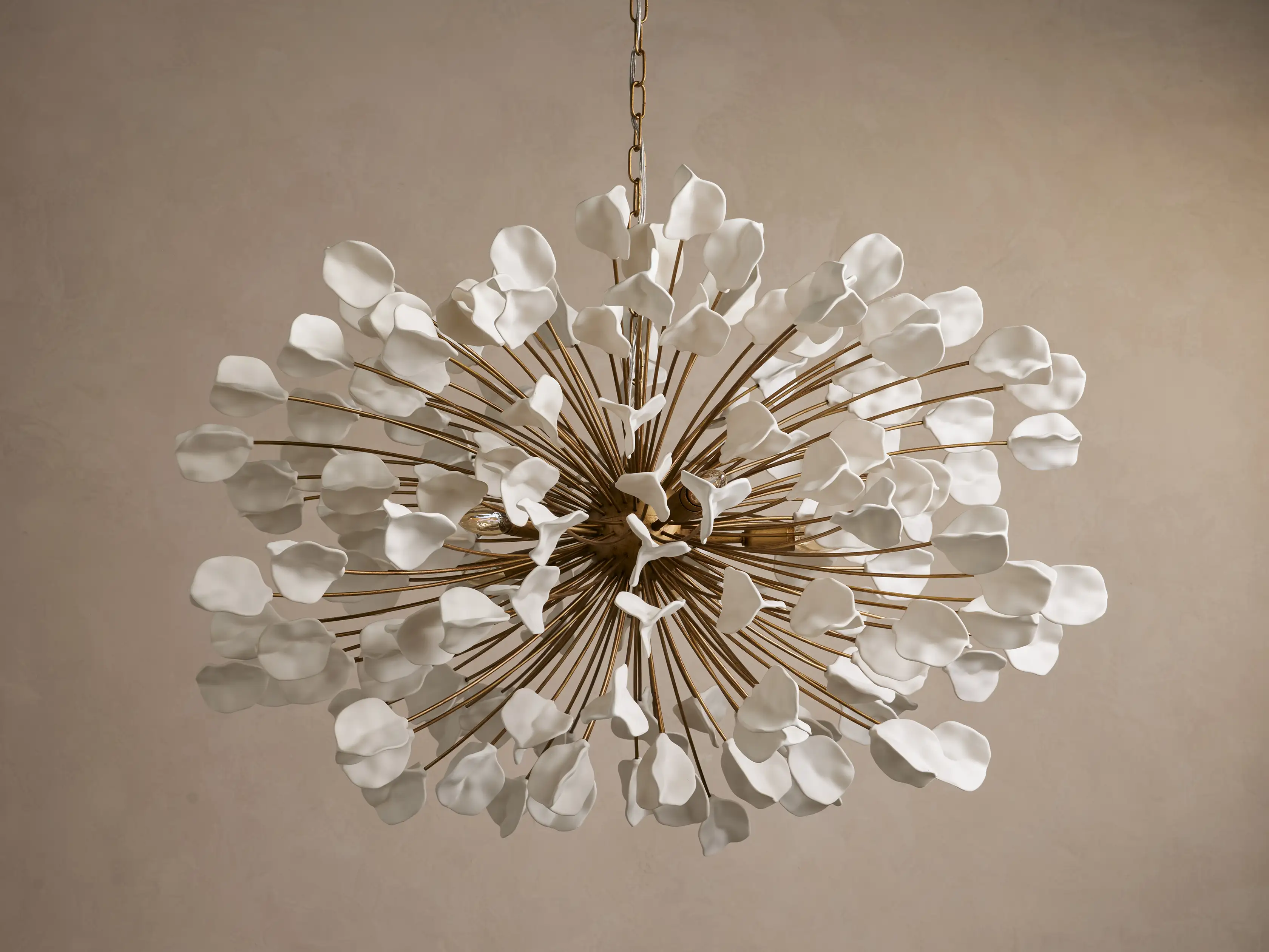 Lunaria Chandelier