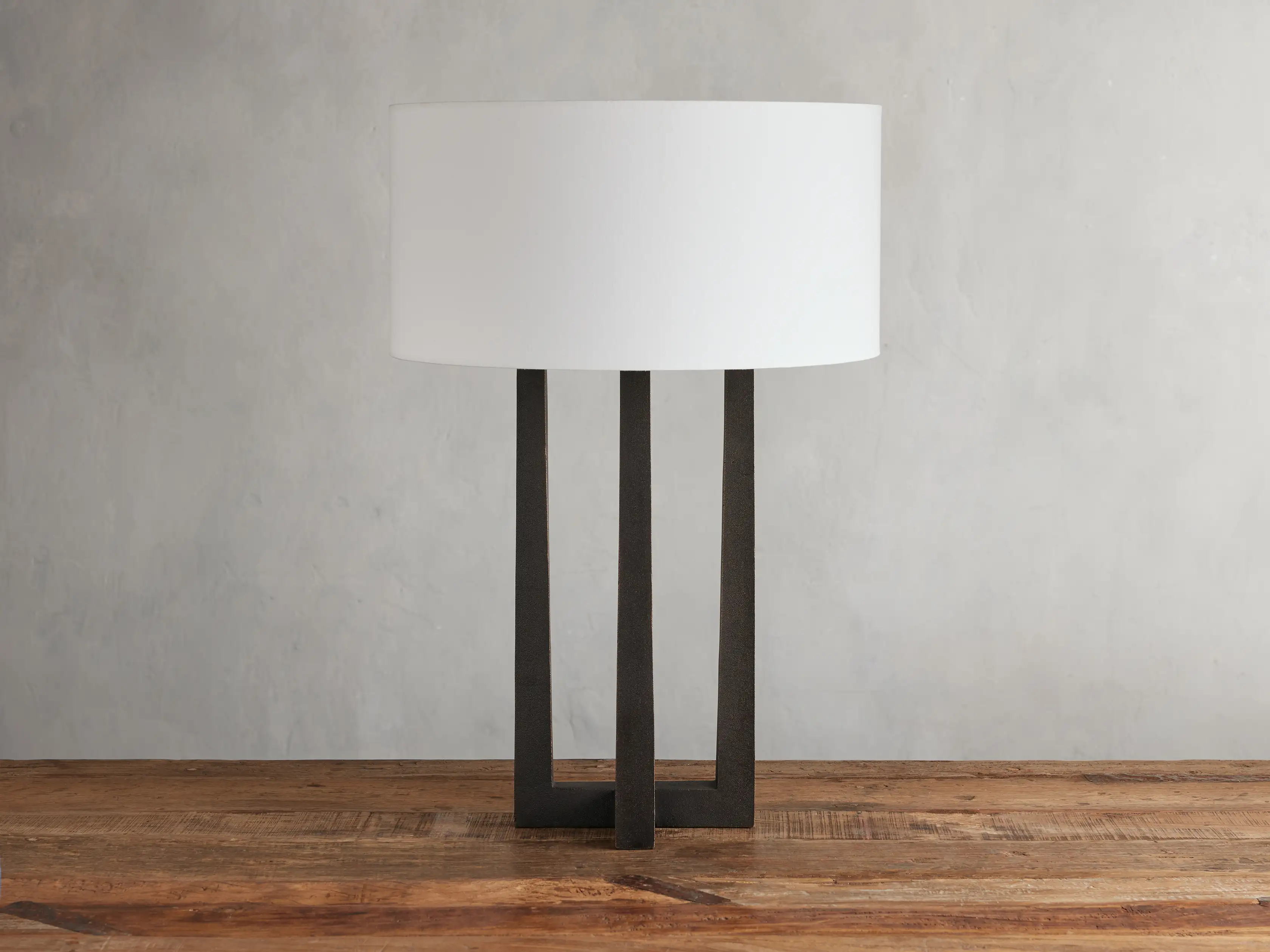 Emmet Table Lamp
