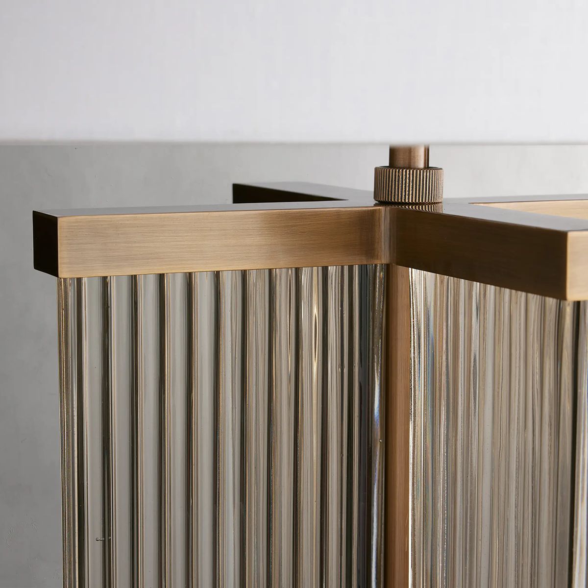 Art Glass Dearie Table Lamp-Vancei