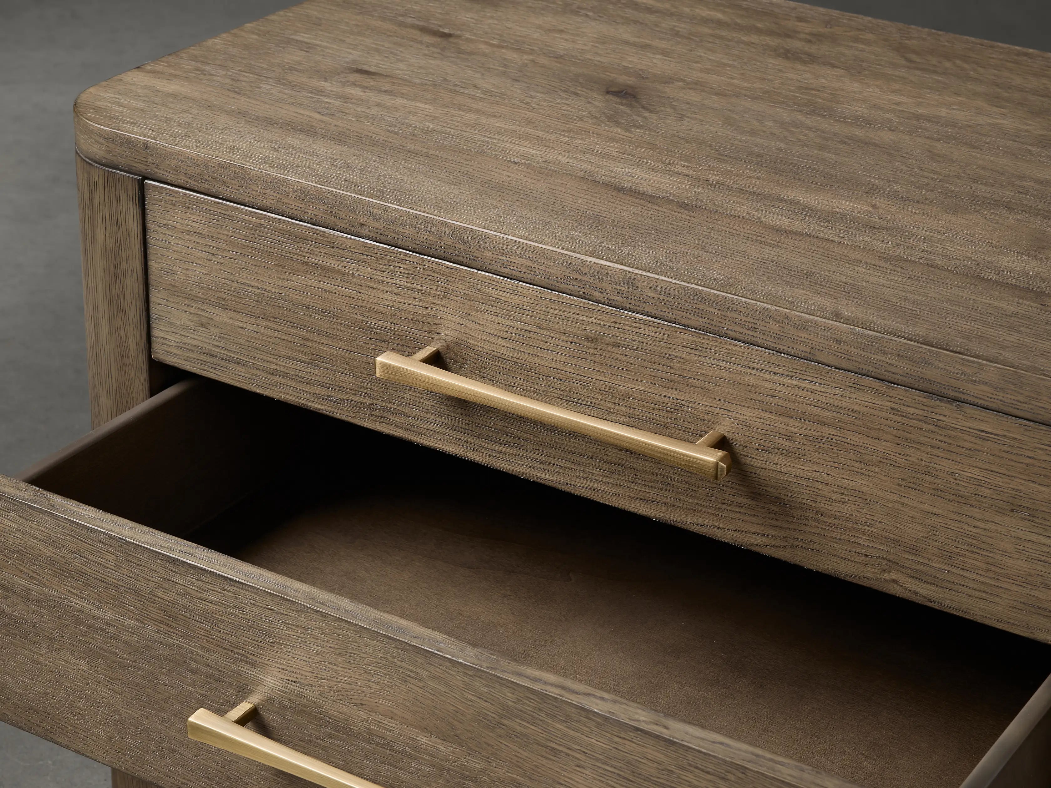 Carllie Closed Nightstand-Vancei