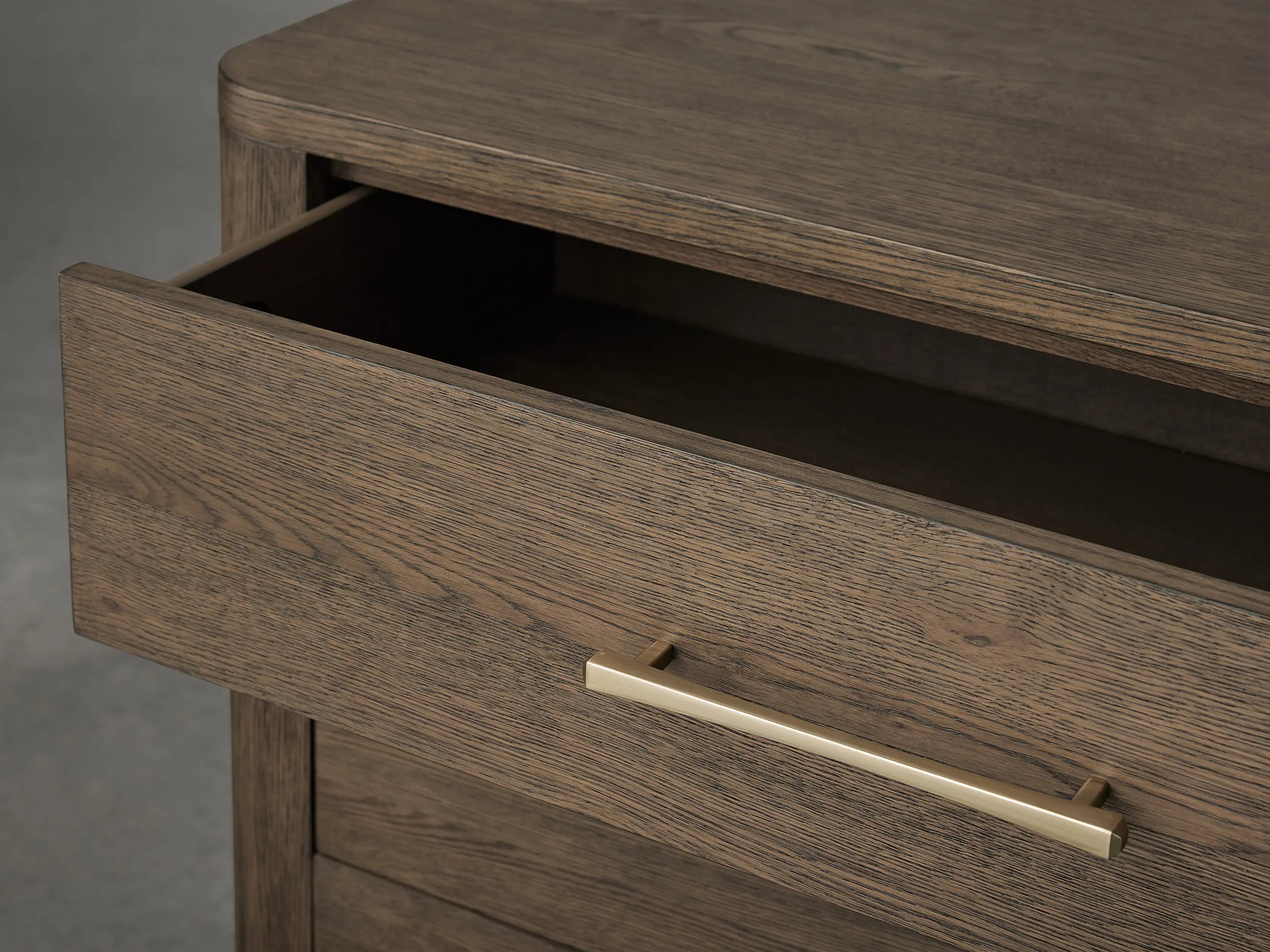 Carllie Six Drawer Dresser-Vancei