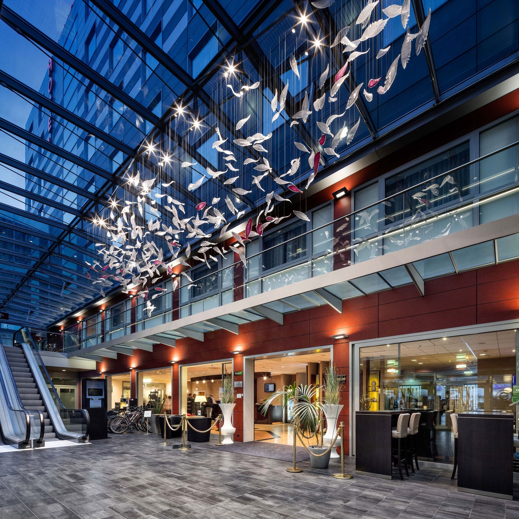 Flying Glass Feather Chandelier-Vancei