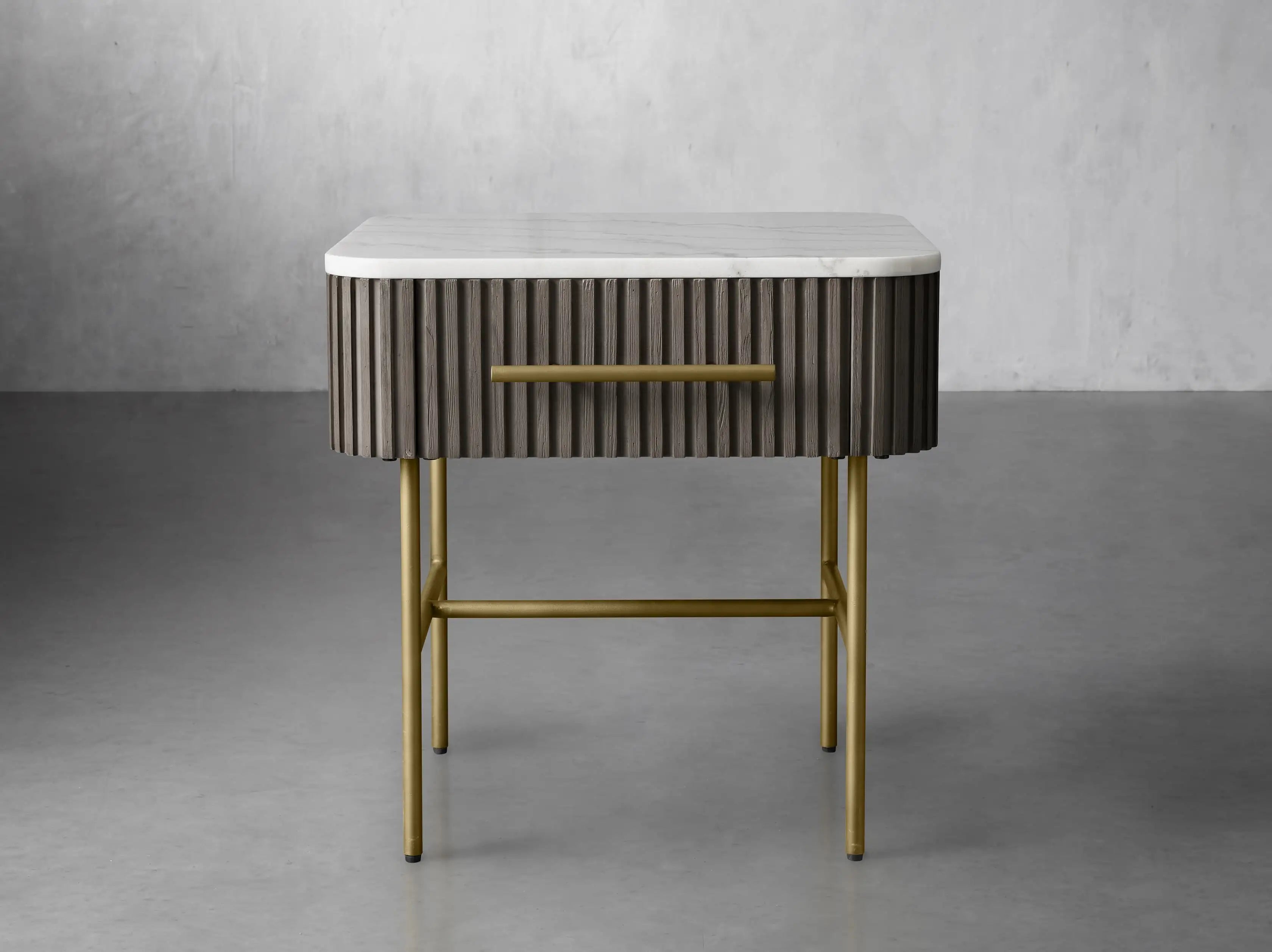 Finnley End Table with Drawer-Vancei