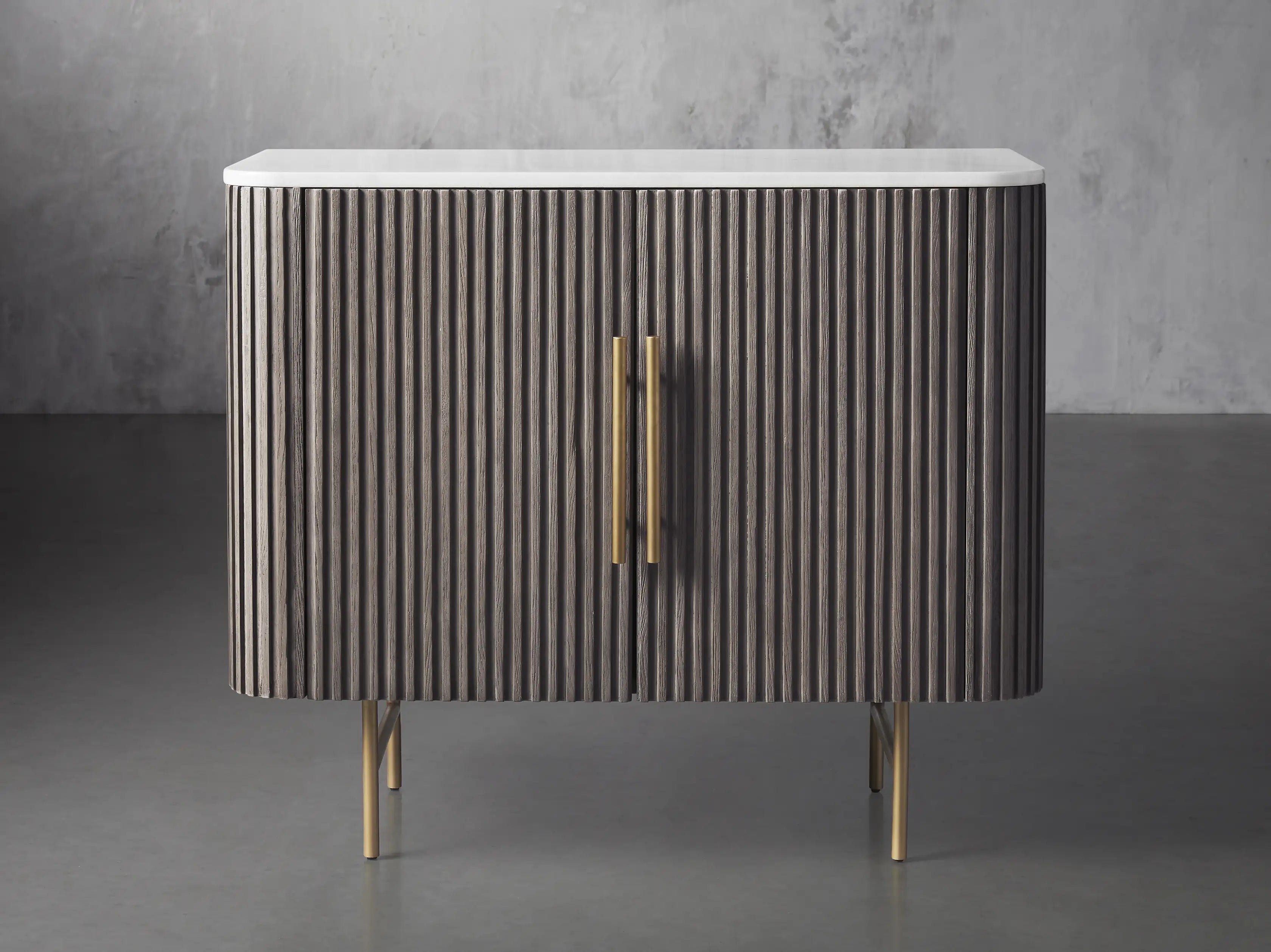 Finnley Hall Chest-Vancei