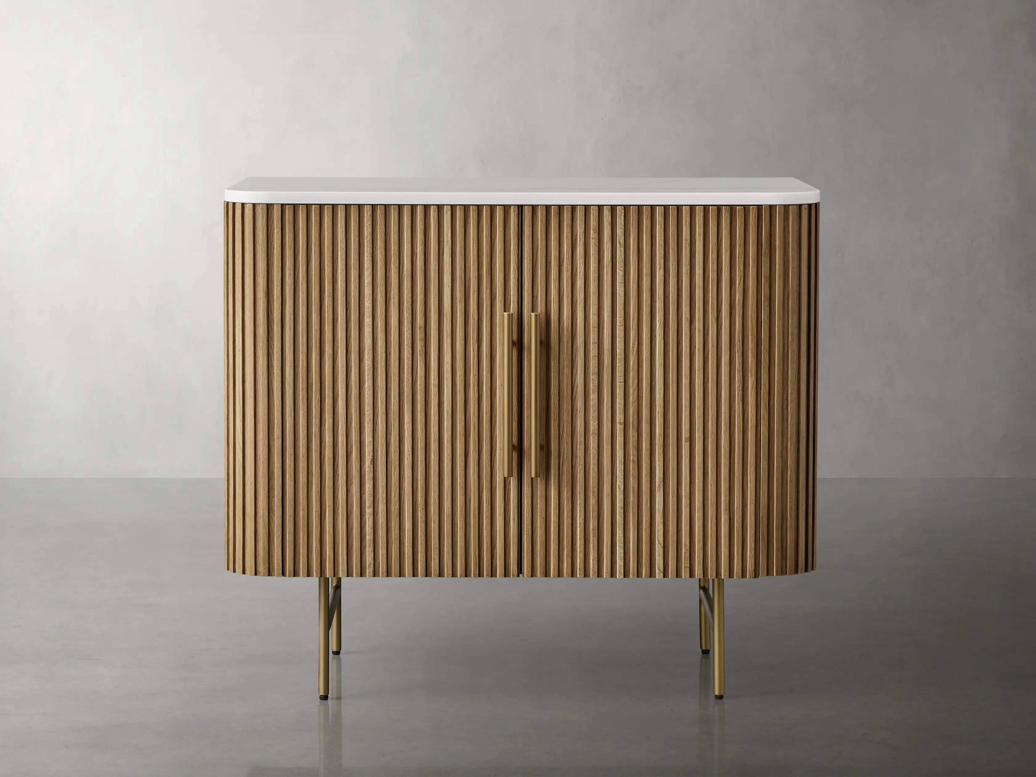 Finnley Hall Chest-Vancei