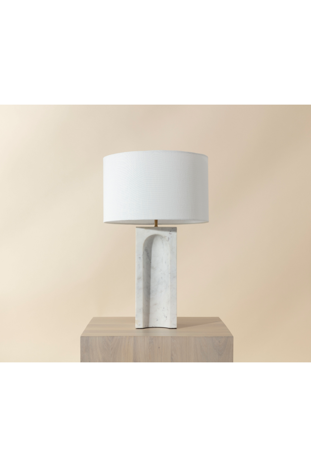 White Marble Arched Table Lamp | Splendido Rohe