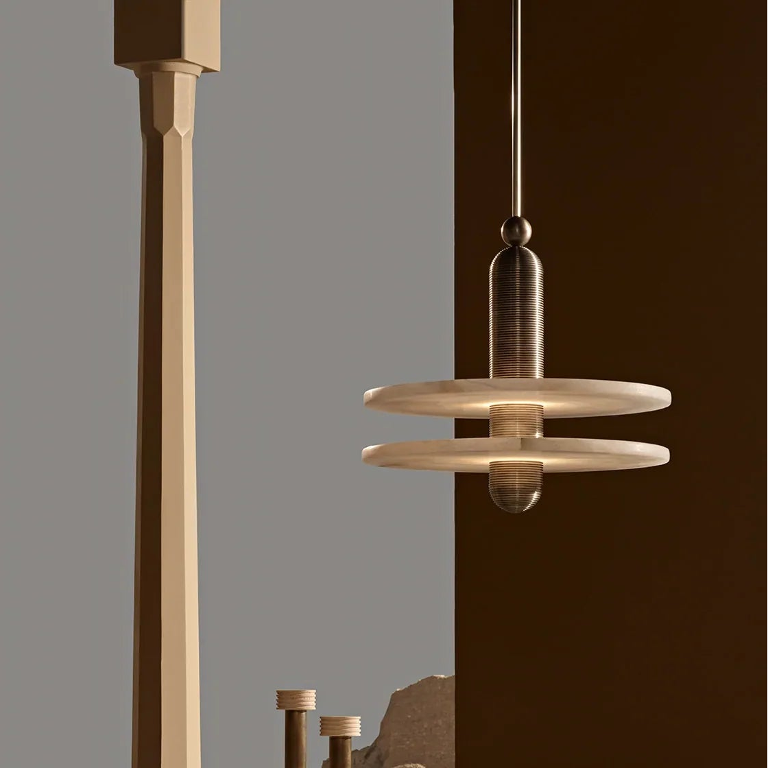 Median Alabaster Mono Penadnt Solar Eclipse