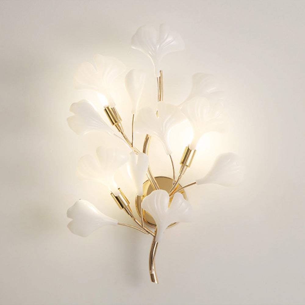 Olivia wall lamp, 12/22 leaves, ceramic & metal