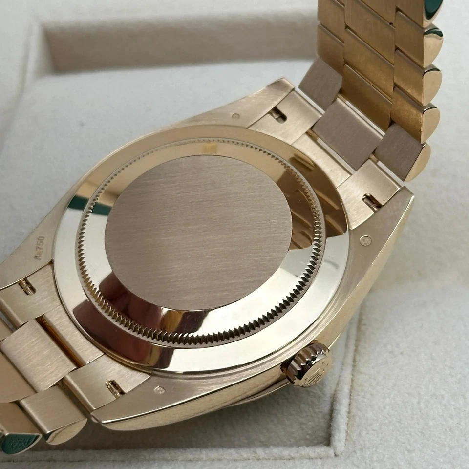 Rolex Day-Date President 40MM 228238 18K Gold Green Lacquer Dial Men Watch