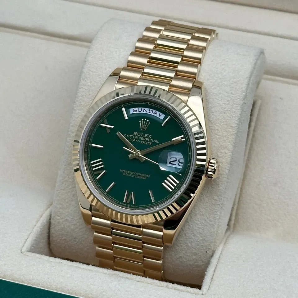 Rolex Day-Date President 40MM 228238 18K Gold Green Lacquer Dial Men Watch