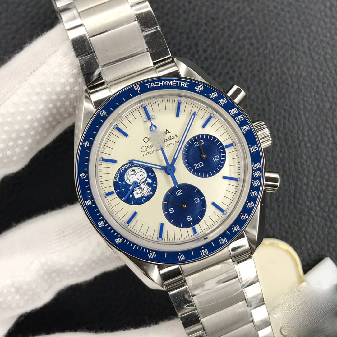 OMEGA SPEEDMASTER SNOOPY AWARD 310.32.42.50.02.001 OM FACTORY