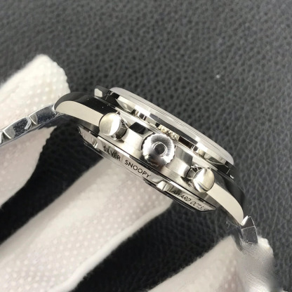 OMEGA SPEEDMASTER SNOOPY AWARD 310.32.42.50.02.001 OM FACTORY