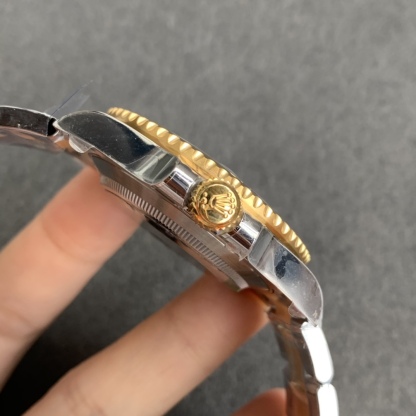 Rolex Two-Tone Black Submariner Limited Edition Gold-Plated Edition Featuring the 3135 Movement 904L Stainless Steel