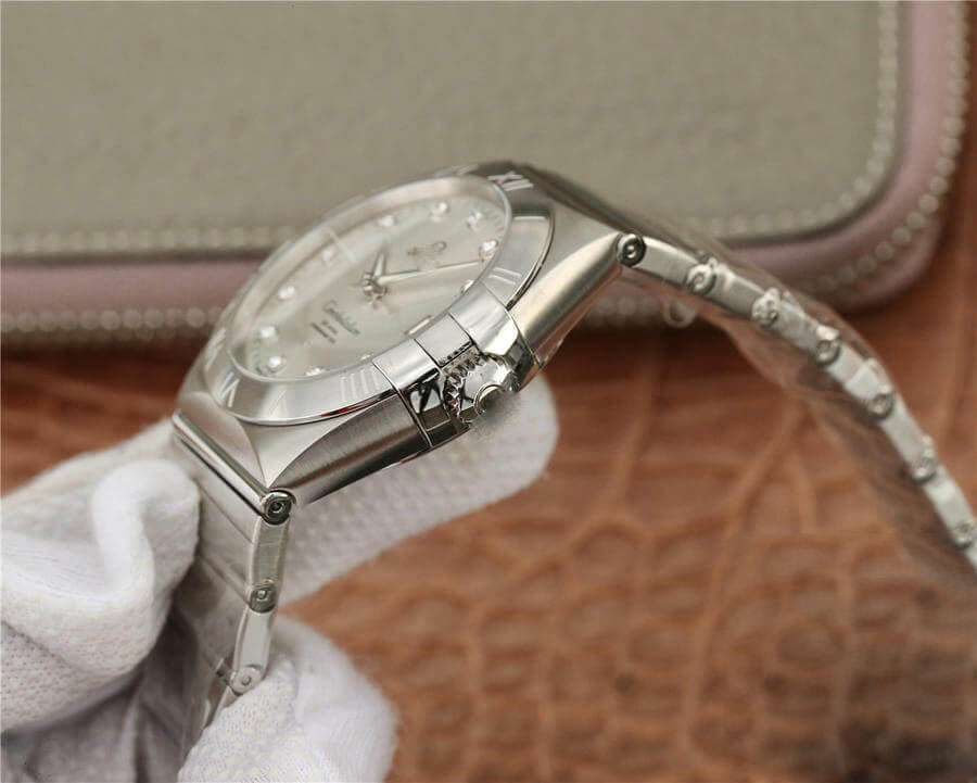 OMEGA CONSTELLATION 123.10.38.21.52.001 VS FACTORY CARBON FIBER CASE