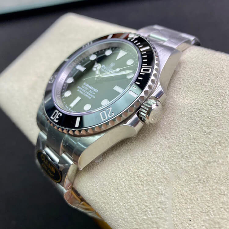 ROLEX SUBMARINER M124060-0001 41MM CLEAN FACTORY STAINLESS STEEL