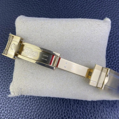 ROLEX COSMOGRAPH DAYTONA M116518LN-0041 CLEAN FACTORY BLACK STRAP