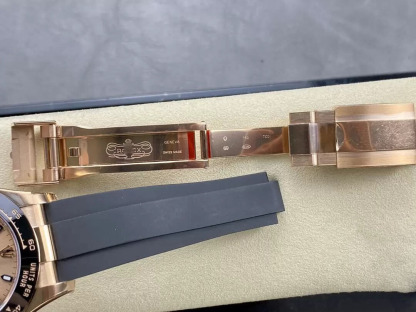 ROLEX COSMOGRAPH DAYTONA M116515LN-0018 CLEAN FACTORY CERAMIC