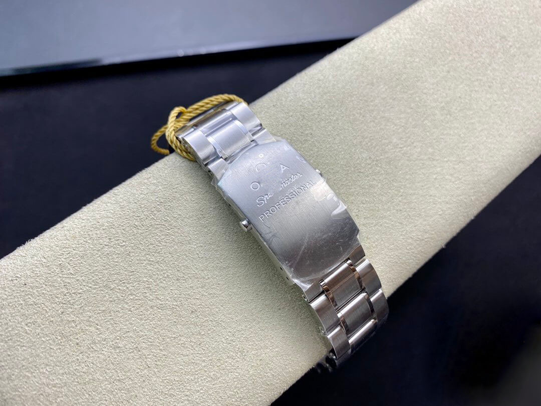 OMEGA SPEEDMASTER 42MM OM FACTORY STAINLESS STEEL STRAP