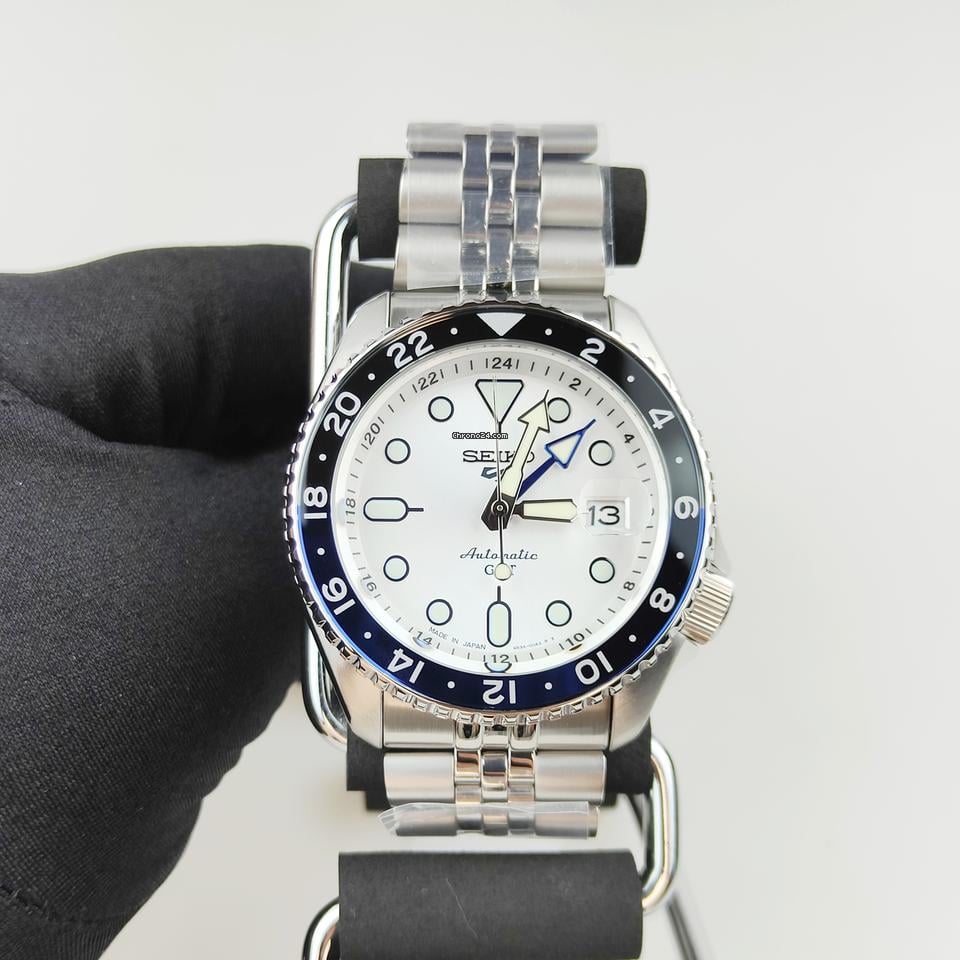 SEIKO SEIKO5 SBSC017 SKX series GMT Mechanical Automatic  White Black/Blue