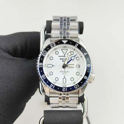 SEIKO SEIKO5 SBSC017 SKX series GMT Mechanical Automatic  White Black/Blue
