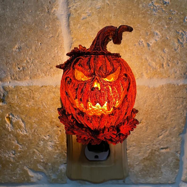 🎃Haunted Pumpkin Night Light