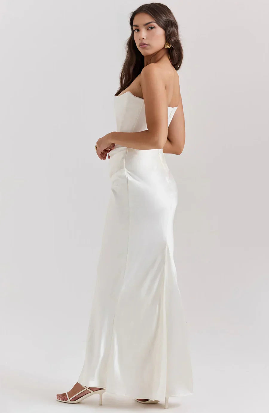 Elegant Strapless Dress