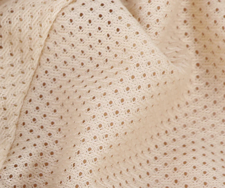 Cooling Hat: Solar-Powered & Hassle-Free