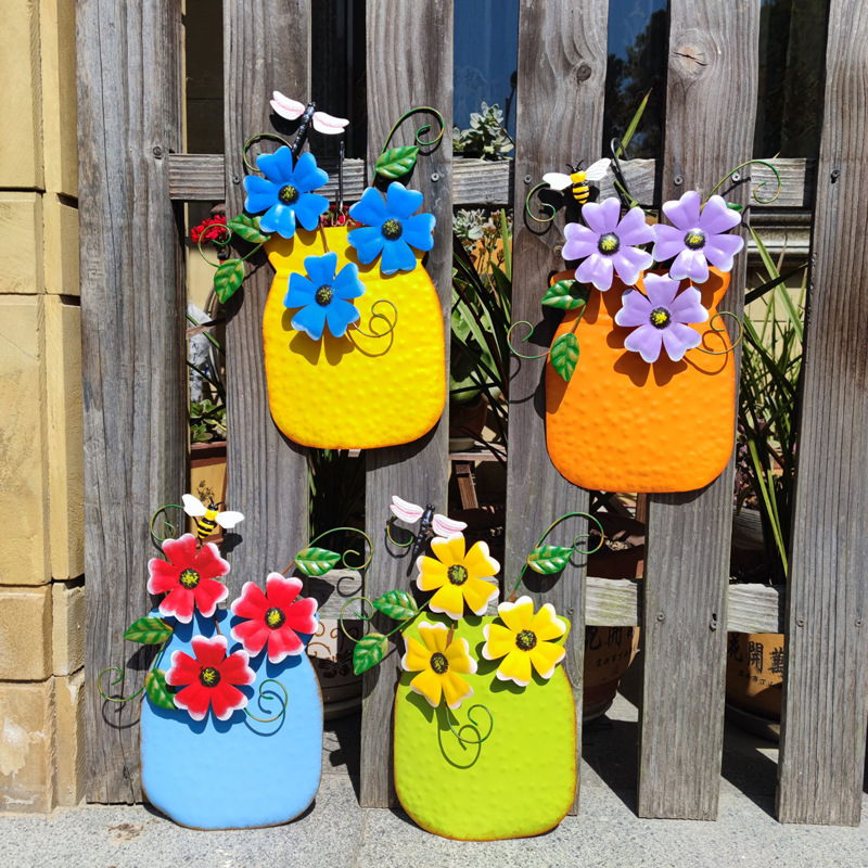 💐Hand-painted iron vase wall hanging