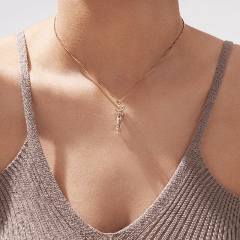 💗The Perfect Gift for Loved One-Hug Necklace
