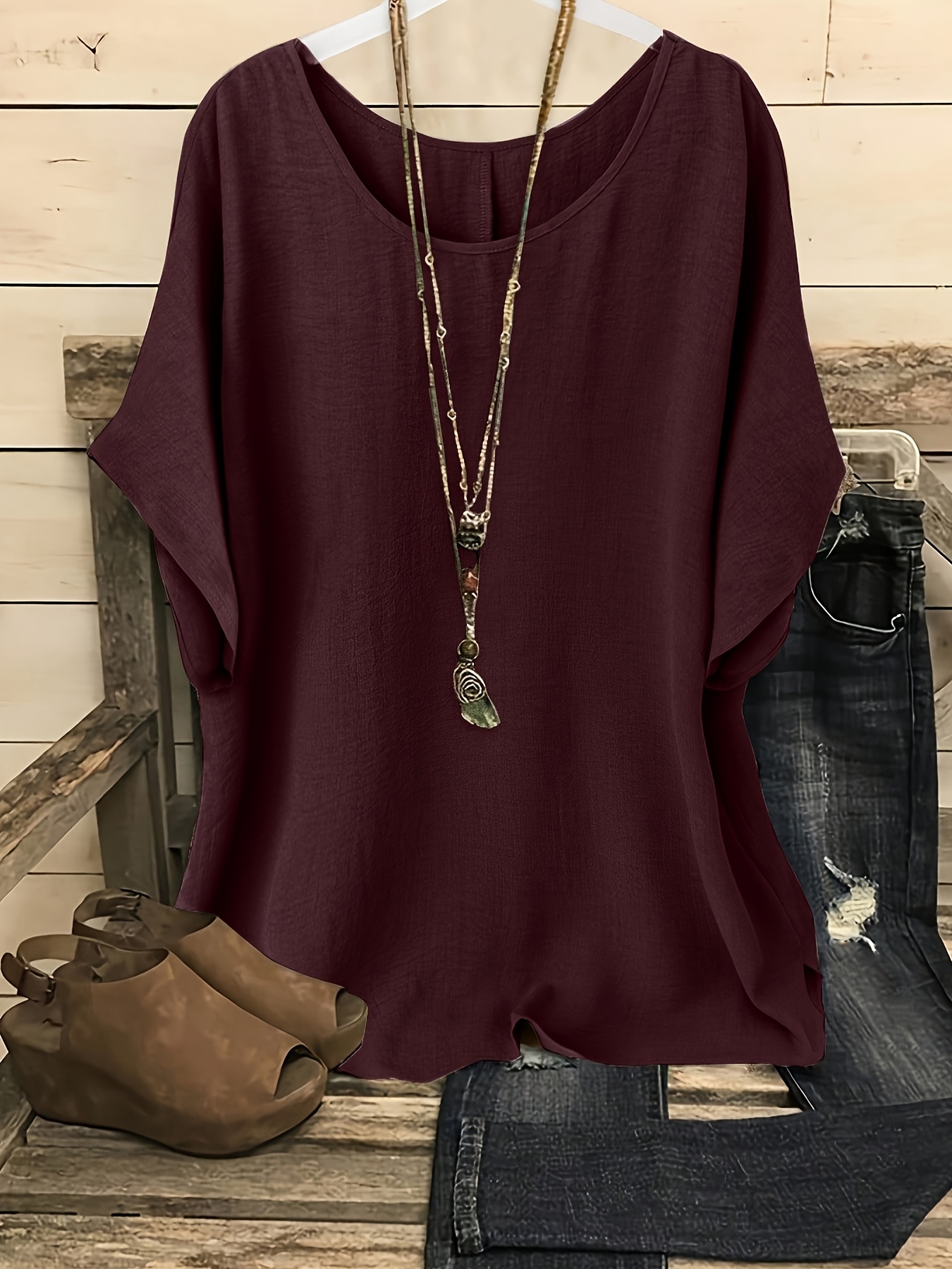 Women's casual and relaxed summer top