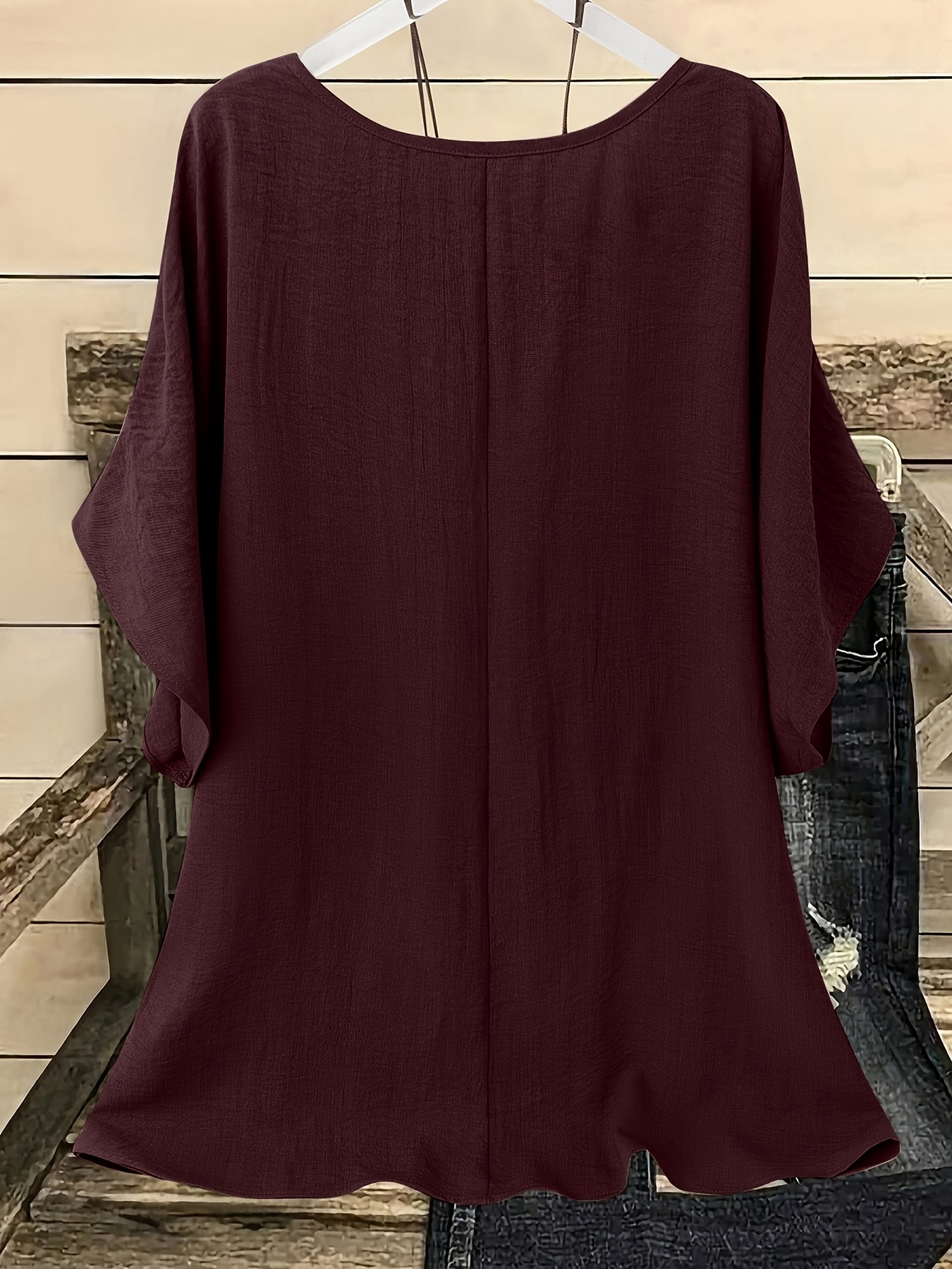 Women's casual and relaxed summer top