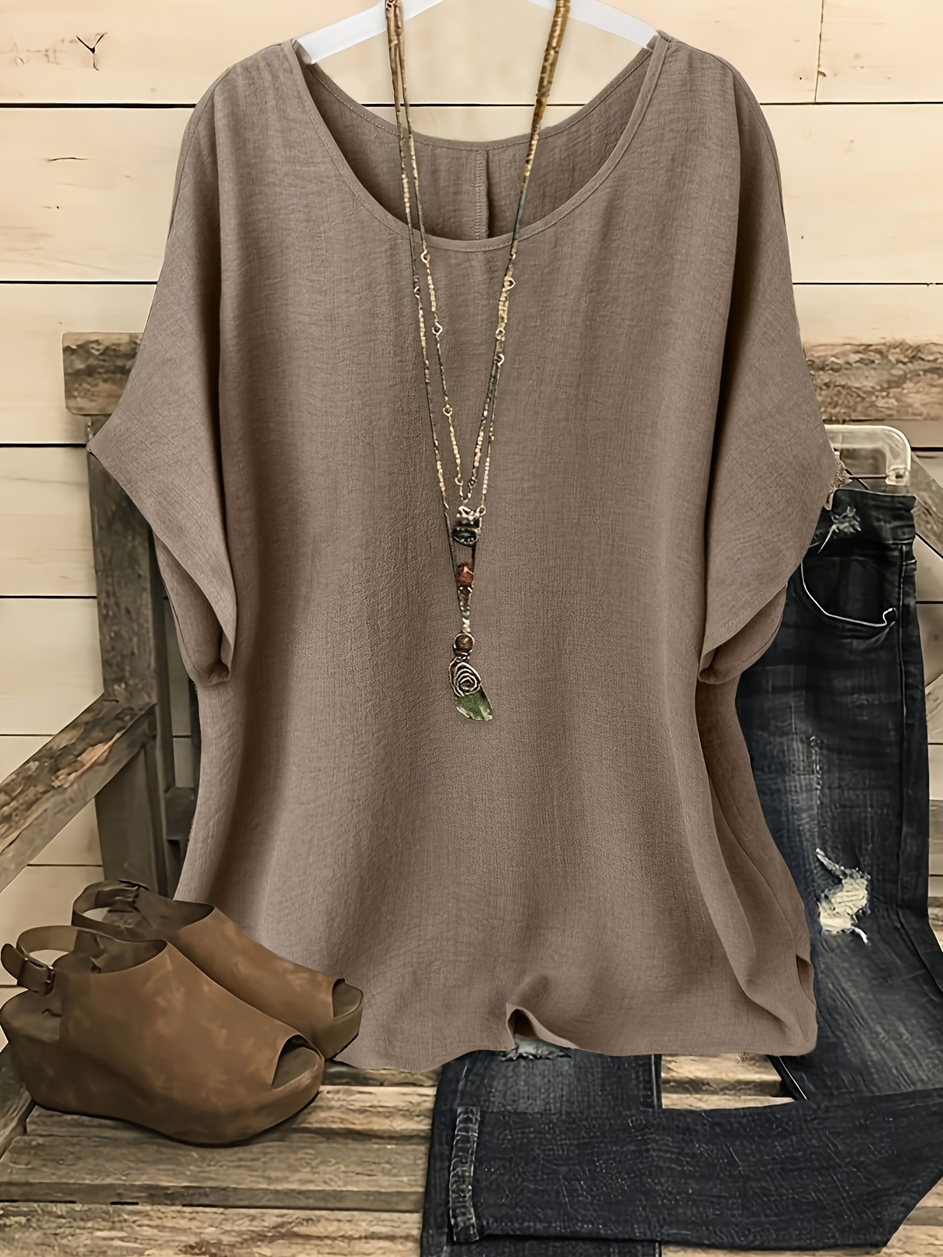 Women's casual and relaxed summer top